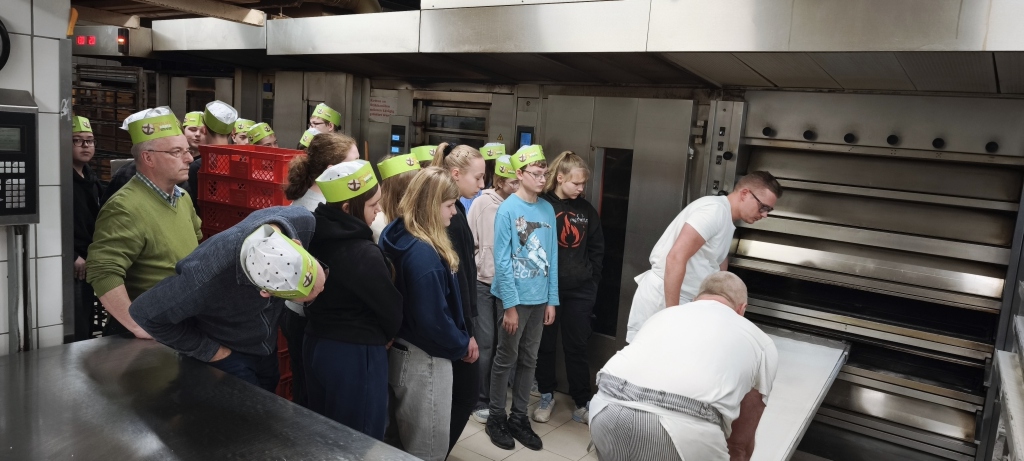 2025 10 28 5000 Brote (150)