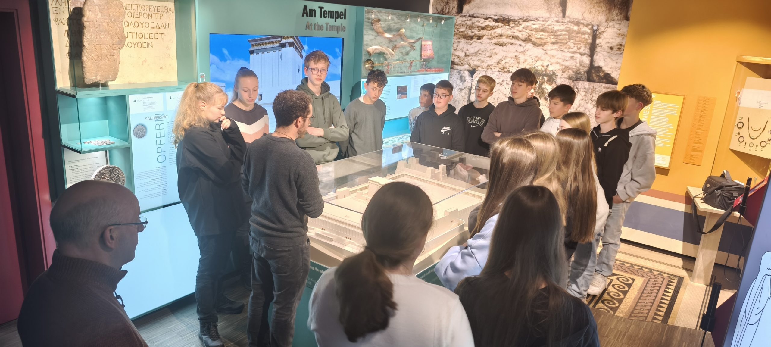 2025 12 16 Konfirmanden Frankfurt (131)