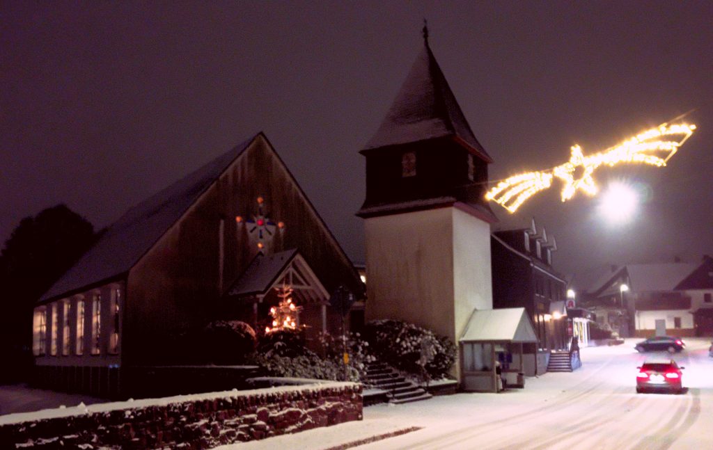 Kirche in Hof (Westerwald) am Neujahrstag 2026